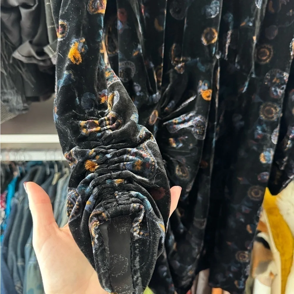 Zara- Black Velvet Paisley Longsleeve Mini Dress